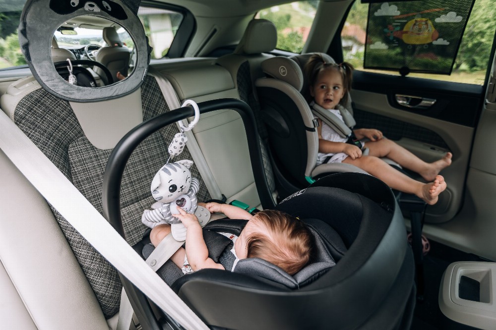 Jouet en peluche chat avec anneau de dentition